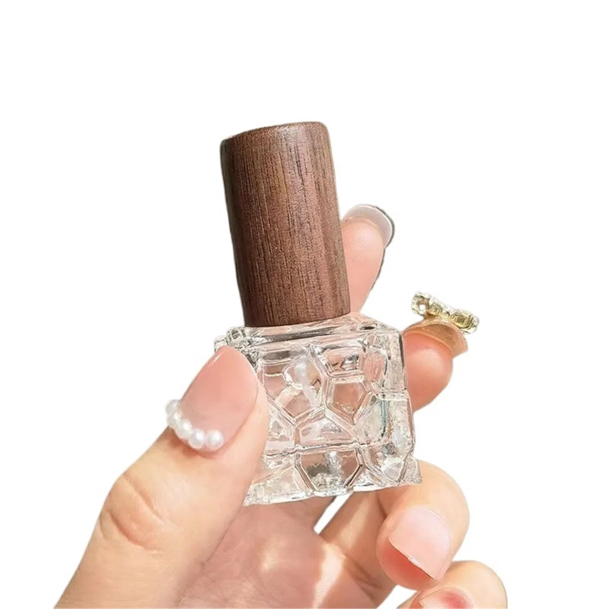 Lot de 10/30/50 flacons de parfum carrés en verre transparent de 10 ml avec bouchon en bois/bouchon en aluminium pour sous-embouteillage cosmétique (bouchon en noyer, 30 pièces)